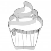 Cookie cutter cupcake