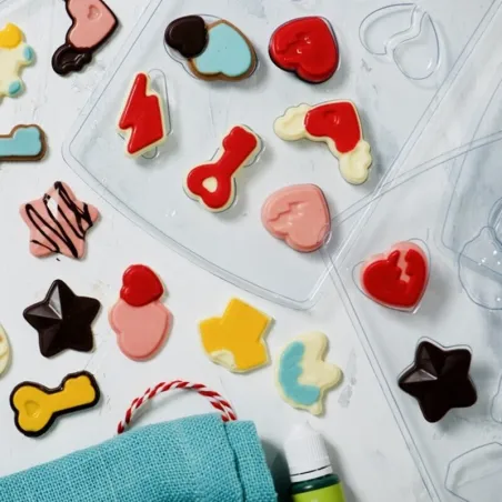 Chocolate mold hearts set