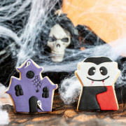 Cookie cutter vampire and haunted house 2 pieces