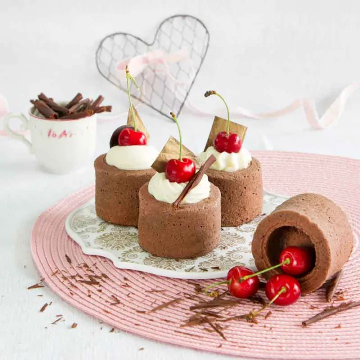 Baking pan cake cup