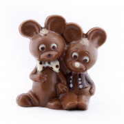 Coppia di topi con stampo in cioccolato