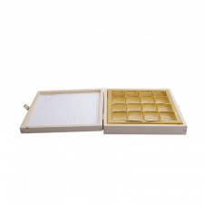 Pralinenschachtel aus Holz für 16 Pralinen für edle Geschenke