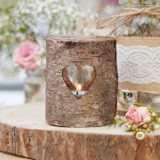 Porte-bougies en forme de cœur avec aspect bois