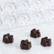 Stampo per cioccolato fiore sbocciato 24 cioccolatini