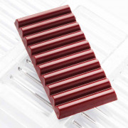 Chocolate bar casting mold ramp