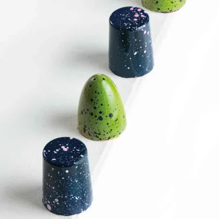 Praline mold thimble 28 chocolates for fine chocolates
