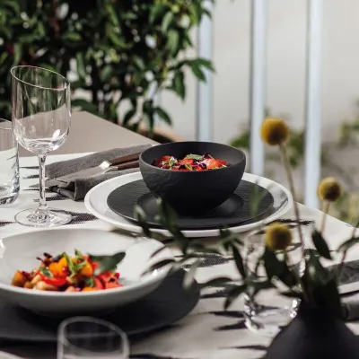 Manufacture Rock dessert bowl, 14 cm, Black by Villeroy & Boch