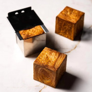 Croissant baking dish cube, 6 cm