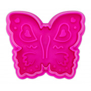 Cookie cutter with butterfly ejector