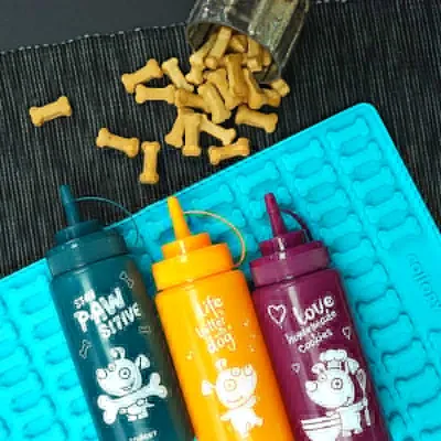 Dough bottle for dog treats orange