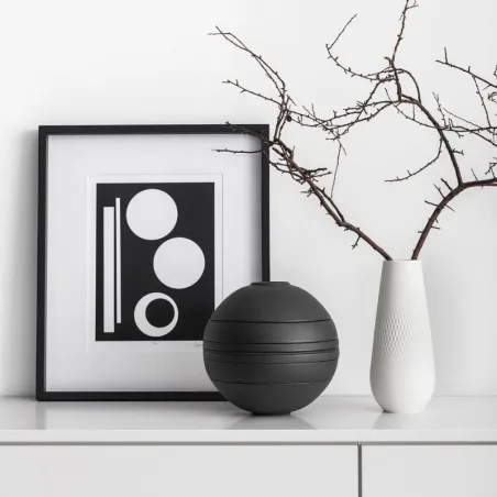 Iconic La Boule, dinnerware set, 7 pieces, black, by Villeroy & Boch