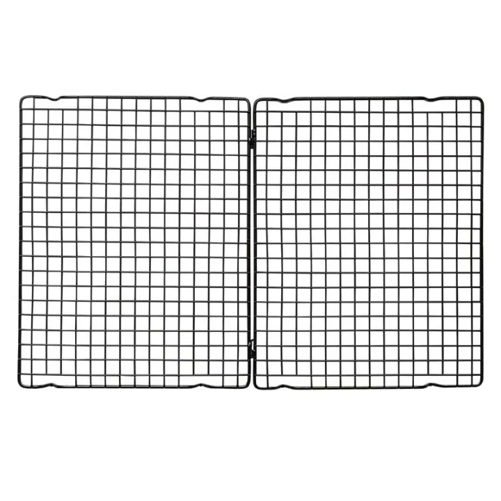 Folding grille with feet