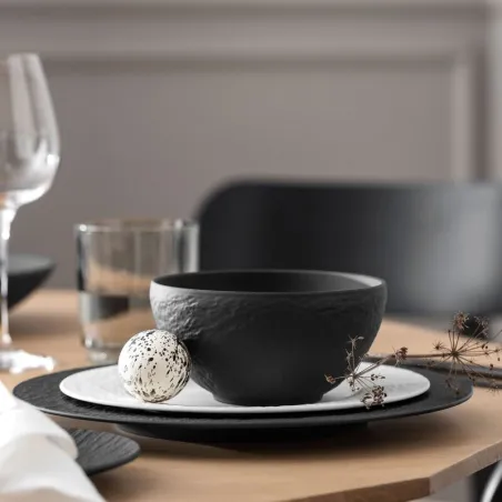 Manufacture Rock dessert bowl, 14 cm, Black by Villeroy & Boch