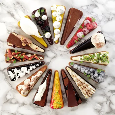 Mit der Silikonform Kuchenstück echte Patisserieträume herstellen