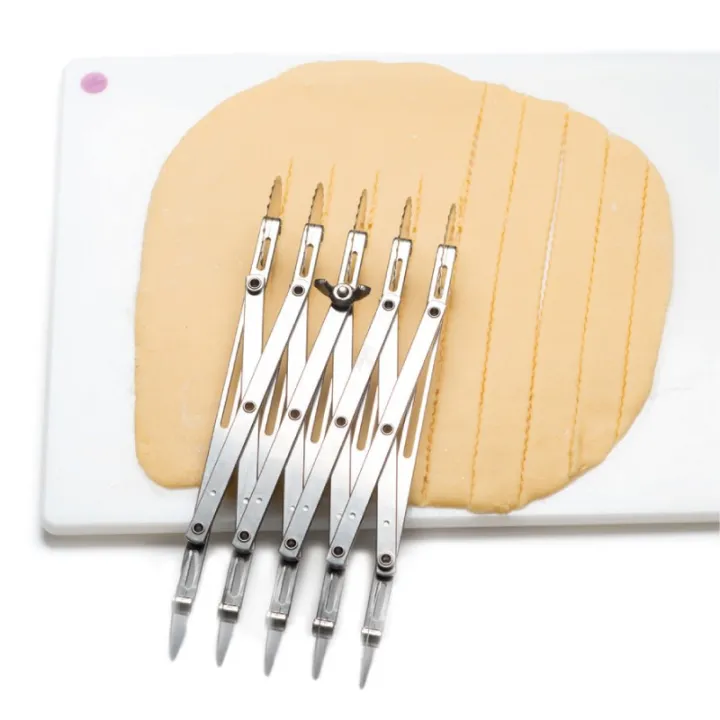Dough cutter, wavy and smooth, 5 wheels for strips