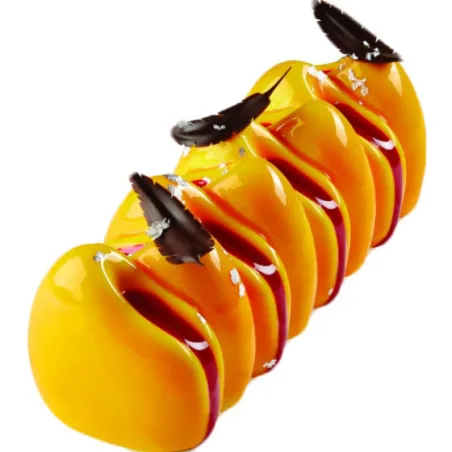 Canyon silicone mold for your cake dreams.