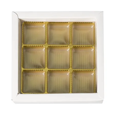 Emballage blanc pour 9 pralines pour cadeaux raffinés