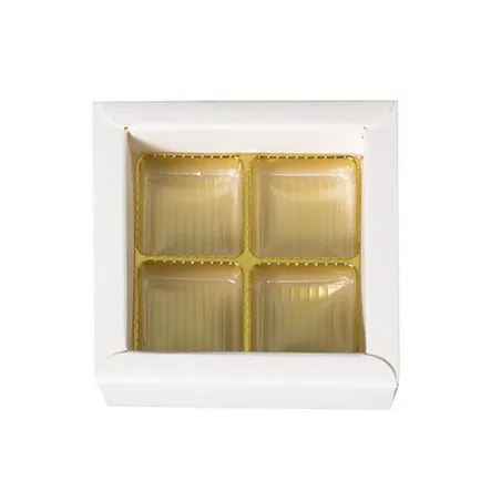 Emballage blanc pour 4 pralines pour cadeaux raffinés