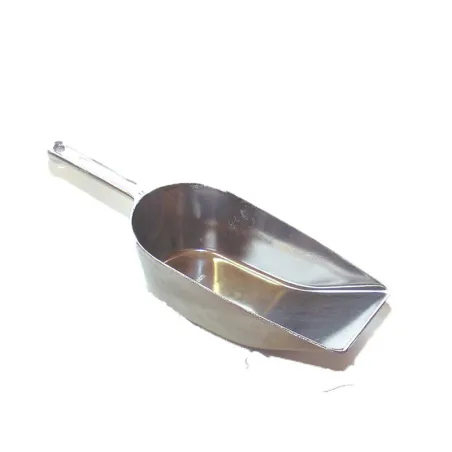 Pelle à farine moyenne