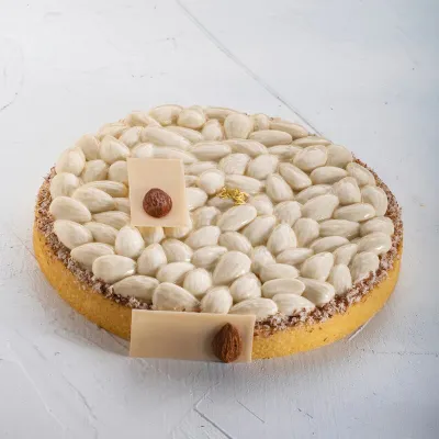 Almond round silicone mold ⌀ 18 cm