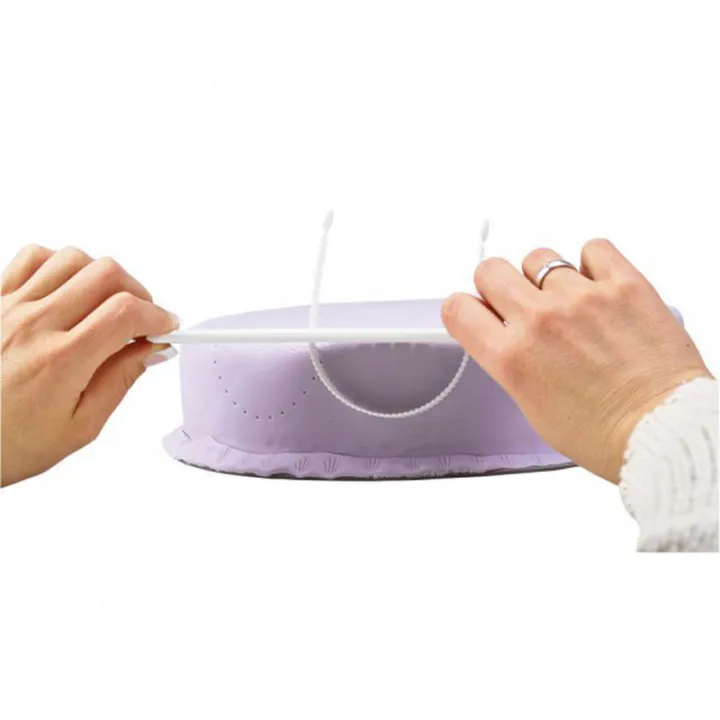 Set de gaufrage de guirlandes pour des gâteaux uniformément décorés