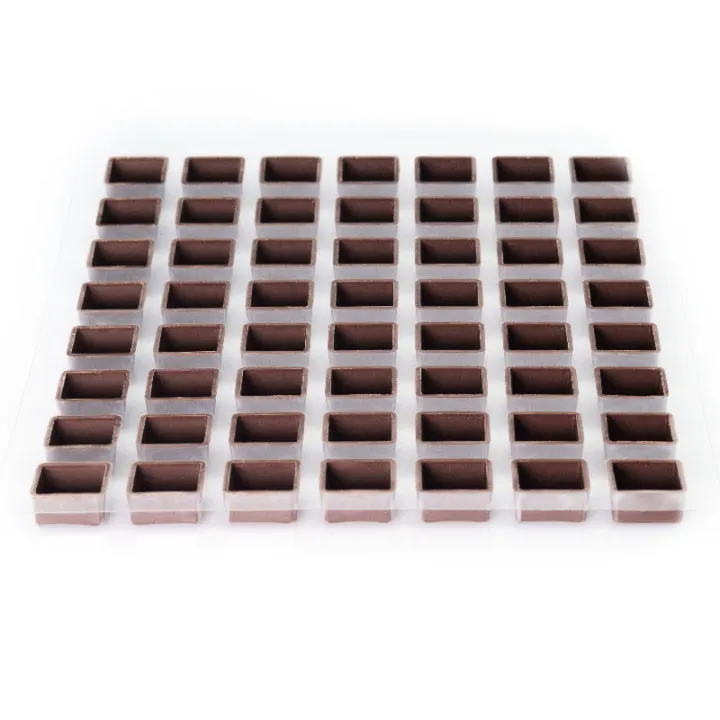 Coupelles pour pralines Carré, foncées, 56 pièces pour pralines nobles
