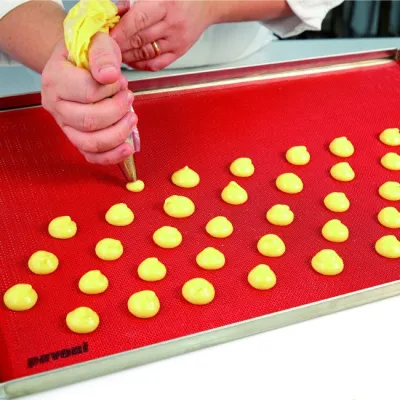 Tapis de cuisson professionnel perforé pour Éclairs et autres pâtisseries