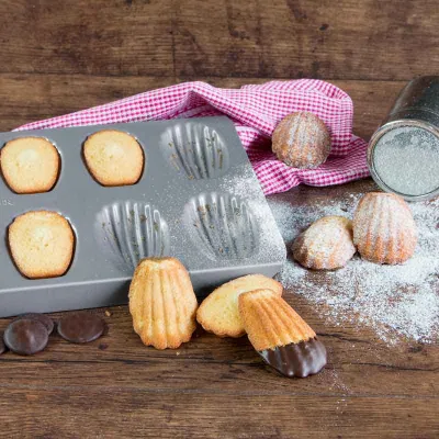 Madeleine & Bärentatzen Backblech für leckeres Gebäck