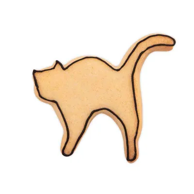 Cookie cutter cat with hump