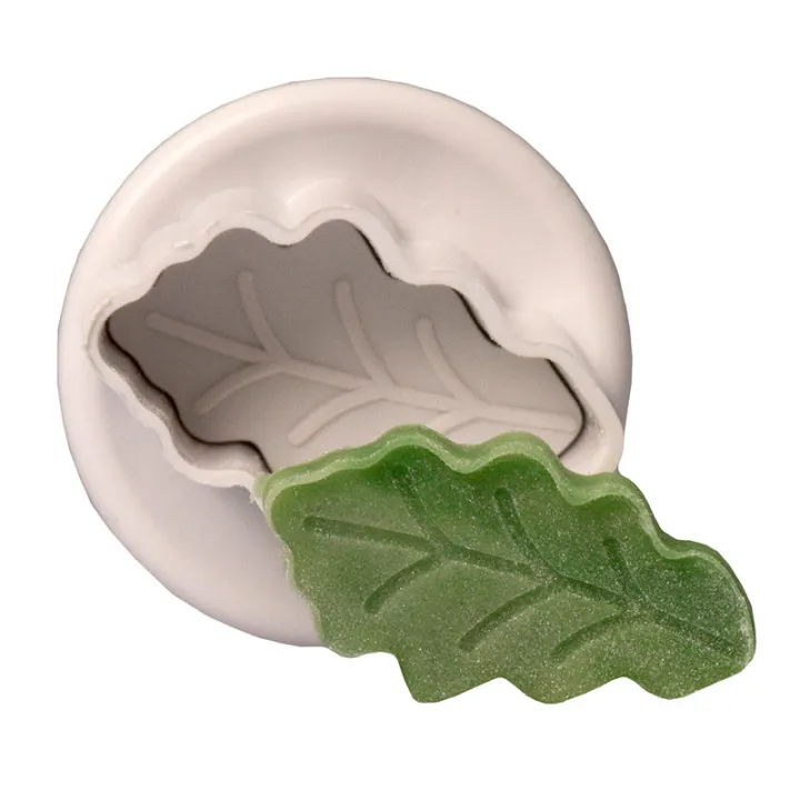 Leaf cutter set, 3-piece for great fondant decorations