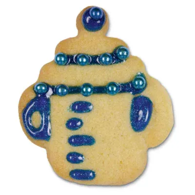 Cookie cutter with baby bottle ejector for beautifully decorated biscuits