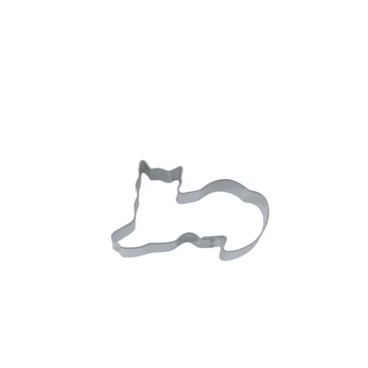 Cookie cutter cat lying down