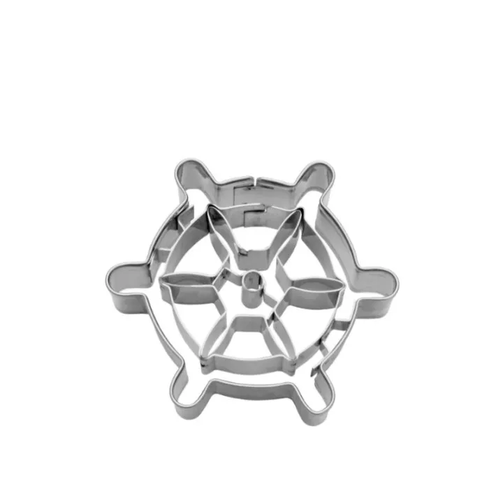 Steering wheel cookie cutter