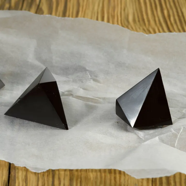 Black Zabuye Couverture 83% für schwarze Schokoladenkreationen