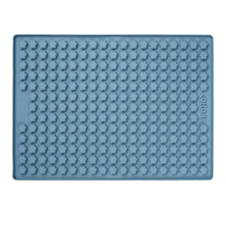 Baking mat for mini dog treats paws
