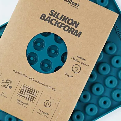 Baking mat for medium dog treat donuts