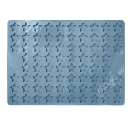 Baking mat for medium dog treats star