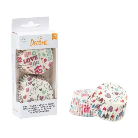 Love cupcake cases, 36 pieces