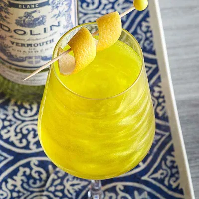 Glitter for cocktails Yellow for dazzling drinks