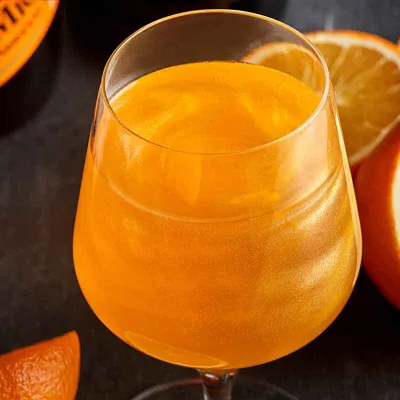 Glitter for cocktails Orange for dazzling drinks