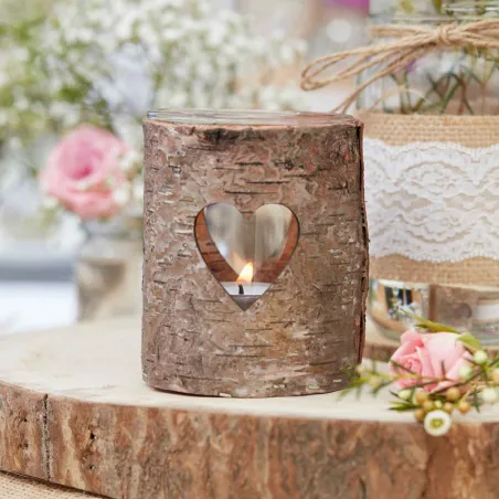 Wooden heart candle holder