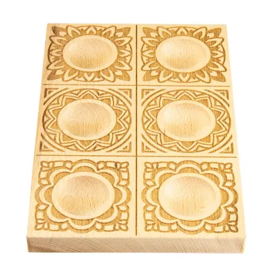 Handgeschnitzte Ravioli 6er-Holzform Mandala