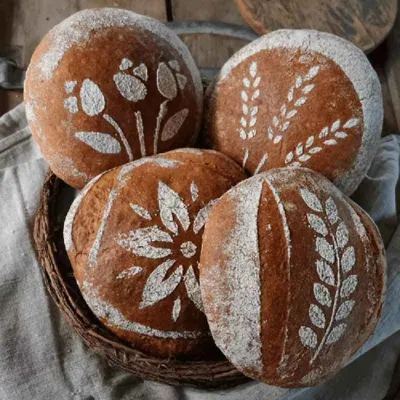 Mehlschablone Blüte für ein hervorragendes Motiv auf Ihren Broten