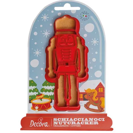 Plastic nutcracker cutter