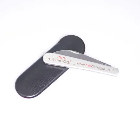 Folding miniSchoggi baker's knife for perfectly sliced bread