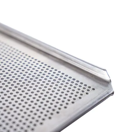 Baking tray with perforations 44 x 35 cm