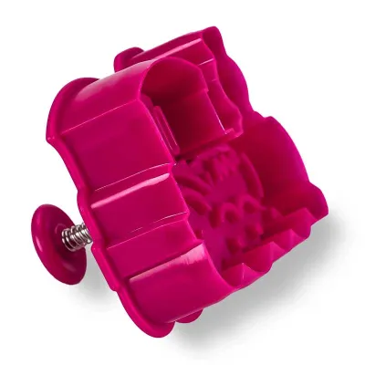 Cookie cutter with locomotive ejector for beautifully decorated biscuits