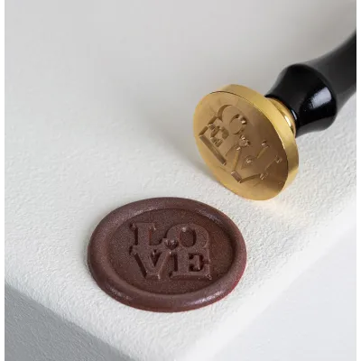 Timbro per cioccolato Love diametro 3 cm in legno e acciaio inox