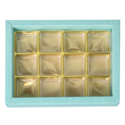 Praline packaging light blue for 12 chocolates for noble gifts