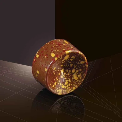 Praline mold prism circle 28 chocolates